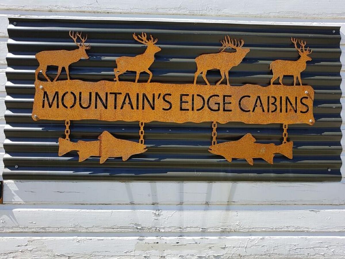 Mountains Edge Cabins Monowai المظهر الخارجي الصورة